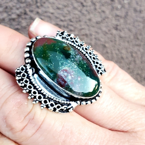 ***SALE*** New Bloodstone 925 Silver Ring. - Picture 6 of 11